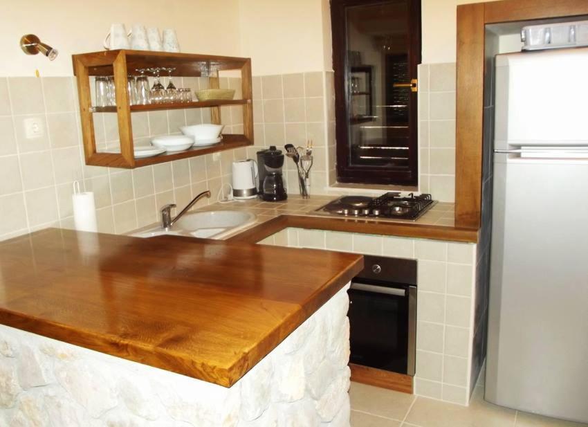 Apartmani Juliska Pirovac Exteriör bild