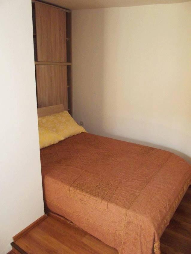 Apartmani Juliska Pirovac Exteriör bild